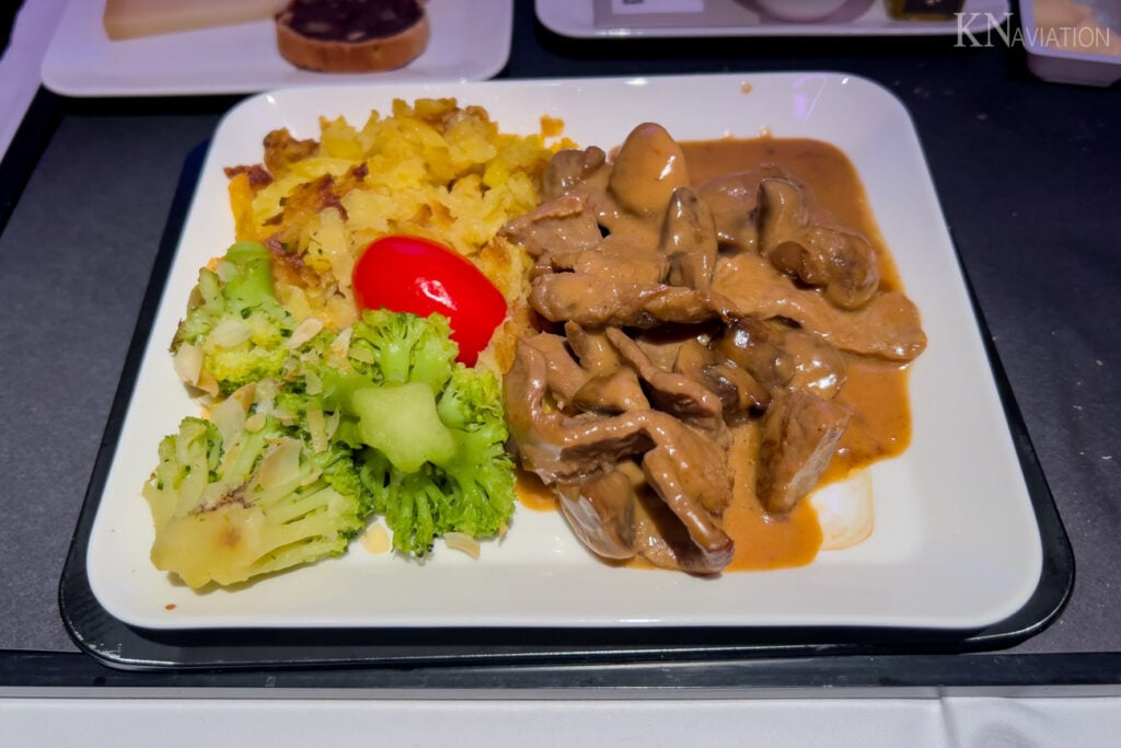 Swiss Long-Haul Business Class Dinner