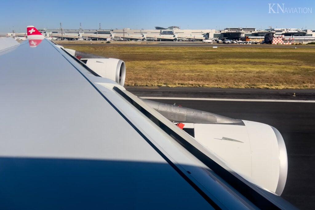 Swiss A340 Landing in Johannesburg